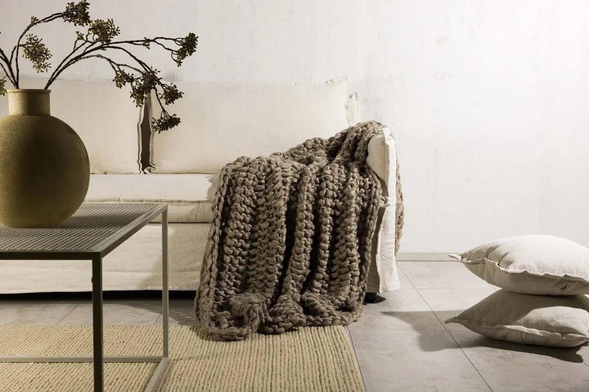 Venture Design Kate Plädar 170 x 130 Brun