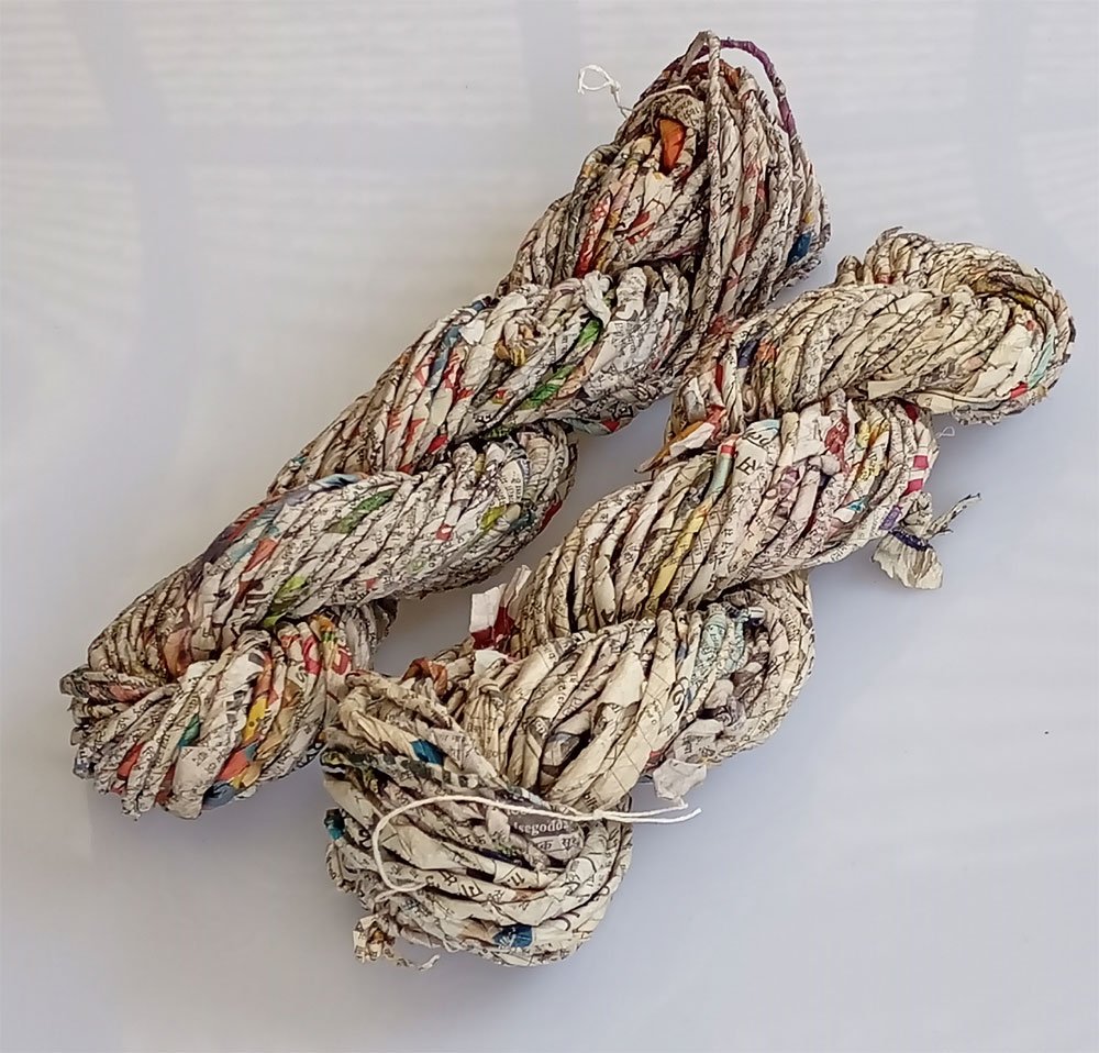 200 gram Unikt handgjort - Recycled 100% news paper garn från Indien