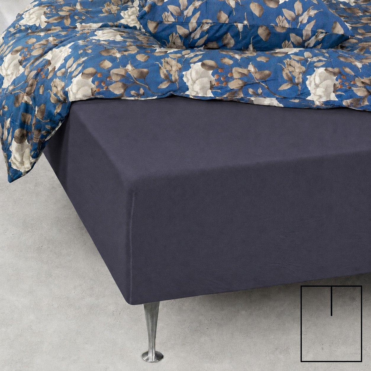 Formsydda lakan med U-split - 180x200 cm - Mörkblått - 100% bomull jersey lakan - Formsydda lakan för elevationssäng